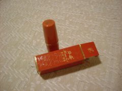 不老传奇丨它生产出世界上第一款化妆水,热销119年,拥趸无数