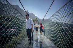 3.15支招旅游消费 重庆奥陶纪景区教你钱途无忧