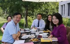 华为推新一轮“内涵广告”，到底要说什么？