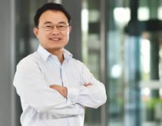 阿里闵万里:有个现象,叫深度泛滥 有种AI公司,叫伪创业